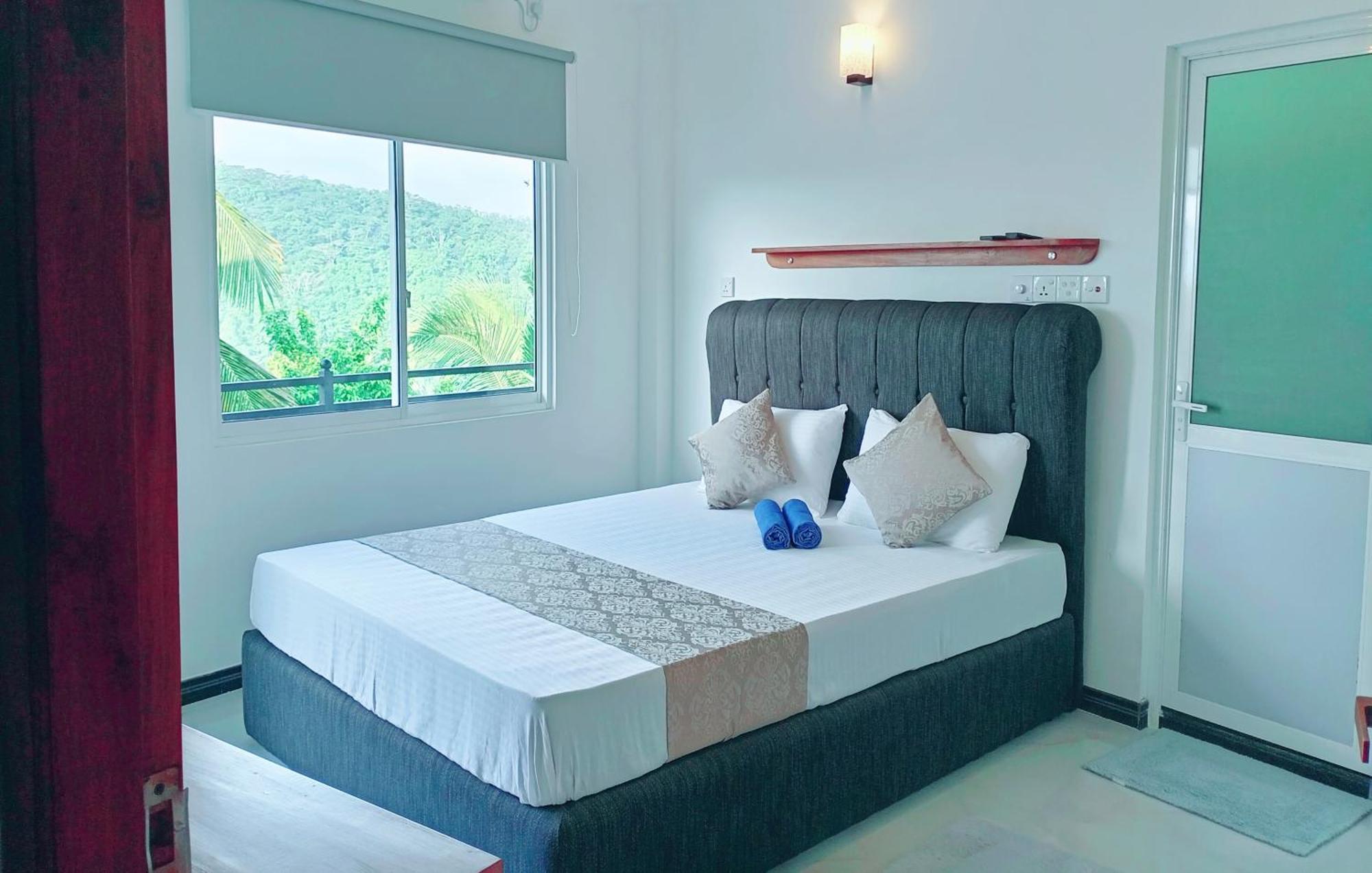 Hotel Mountain View à Kandy Extérieur photo