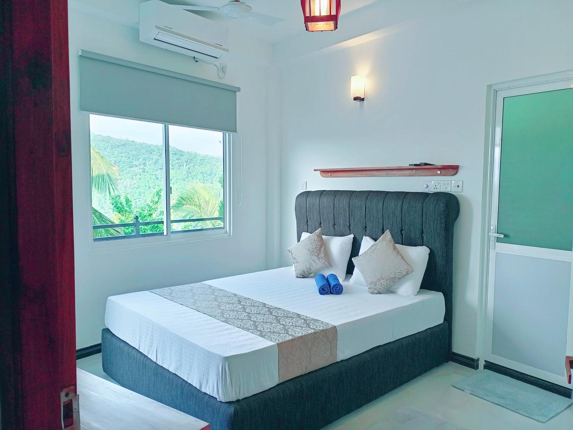 Hotel Mountain View à Kandy Extérieur photo